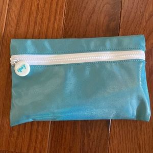 Makeup bag